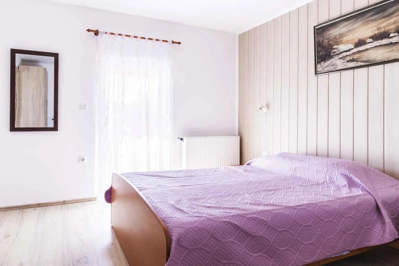 Apartment in Pula/Istrien 11168 0*, Pula Kroatien
