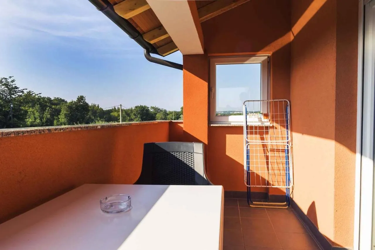Apartment in Pula/Istrien 11168 Kroatien