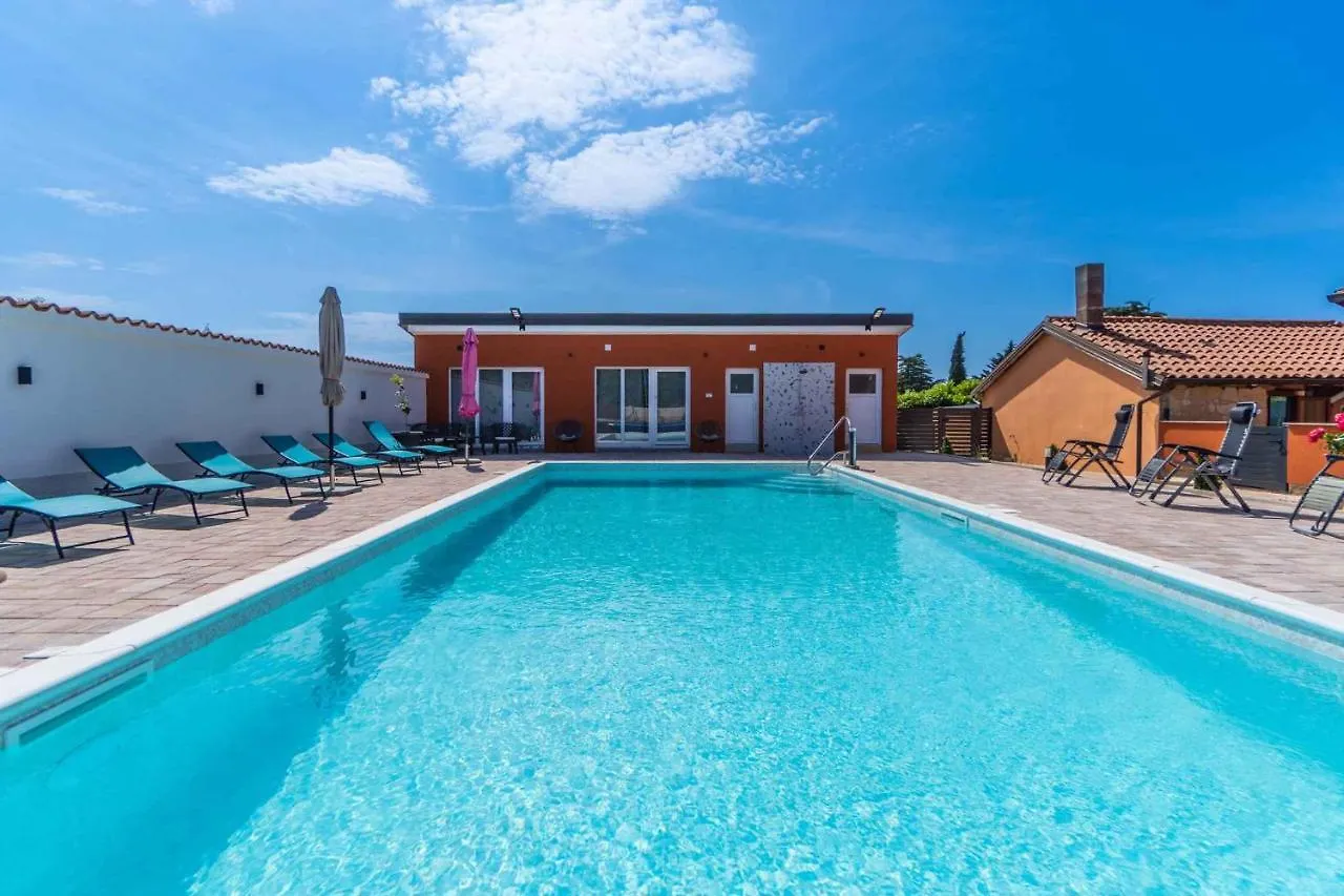 Apartment in Pula/Istrien 11168